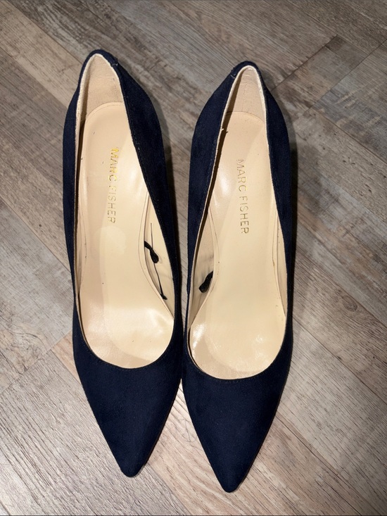 Marc Fisher Shoes - Marc Fisher Deep Navy Suede Pointed Pumps 7.5